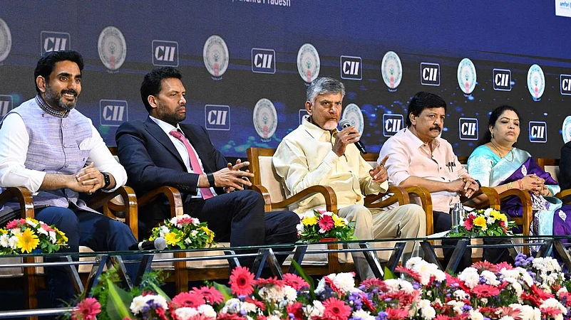 ఆంధ్రప్రదేశ్లో పెట్టుబడులను ఆకర్షించడంలో “CBN బ్రాండ్” కీలక పాత్ర పోషిస్తోందని మంత్రి నారా లోకేష్ తెలిపారు.
